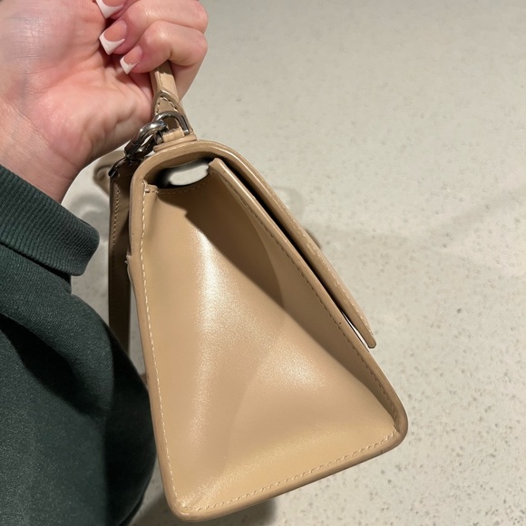 Beige Small Hourglass Balenciaga Bag - Picture 5 of 16